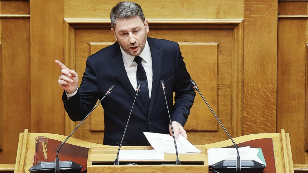 Το ΠΑΣΟΚ ανοίγει τα χαρτιά του για το νέο Πρόεδρο της Δημοκρατίας