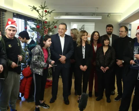 Φάμελλος