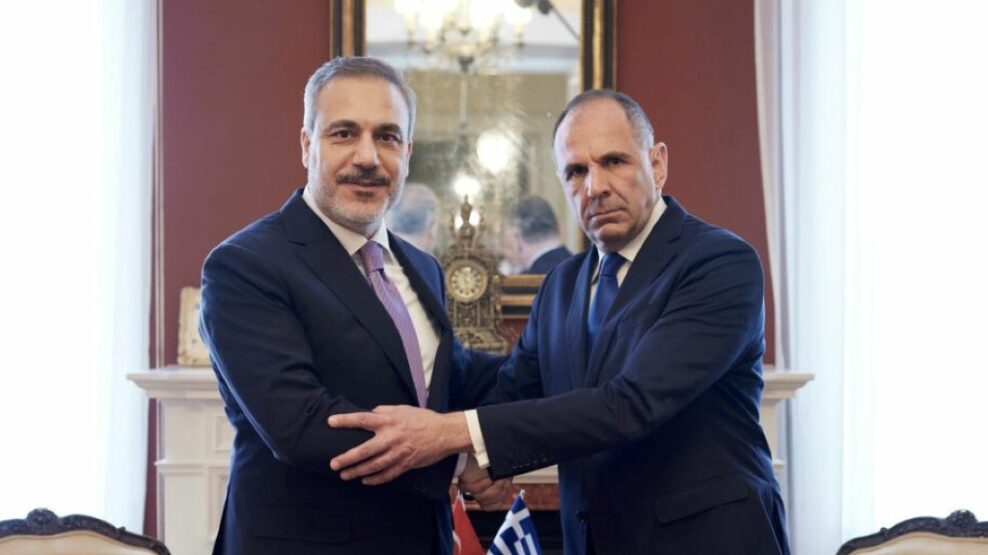 Τηλεφωνική επικοινωνία Γεραπετρίτη με Φιντάν