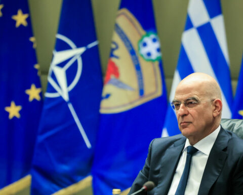 ΥΠΟΥΡΓΟΣ ΕΘΝΙΚΗΣ ΑΜΥΝΑΣ ΝΙΚΟΣ ΔΕΝΔΙΑΣ