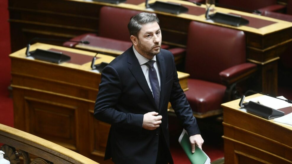 Αποχωρήσεις στο ΠΑΣΟΚ μετά το 