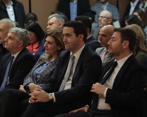 ΚΩΝΣΤΑΝΤΙΝΟΠΟΥΛΟΣ ΟΔΥΣΣΕΑΣ ΝΙΚΟΣ ΑΝΔΡΟΥΛΑΚΗΣ