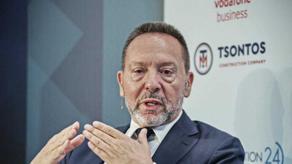 Στουρνάρας στο Bloomberg