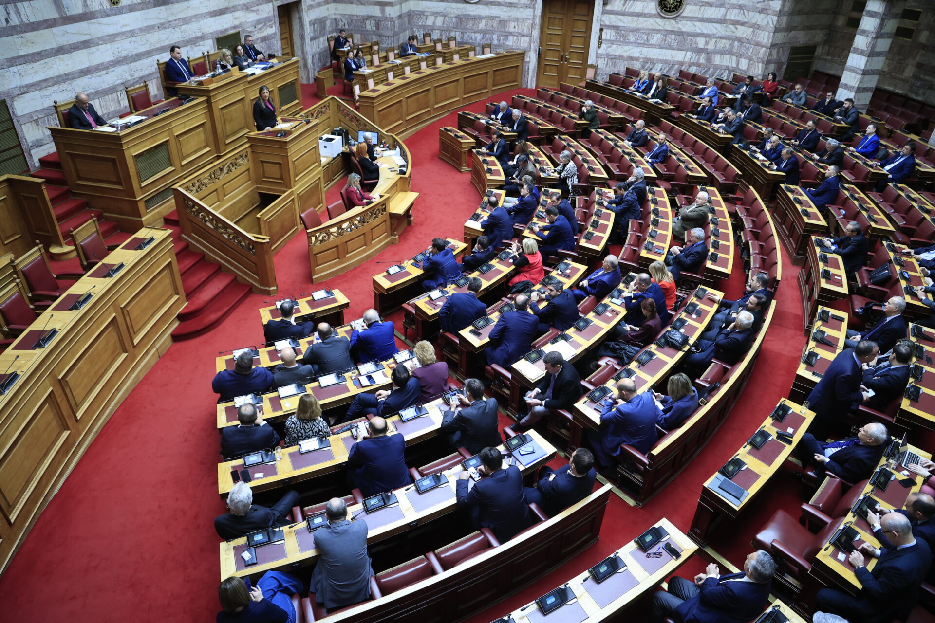 ΒΟΥΛΗ ΟΛΟΜΕΛΕΙΑ