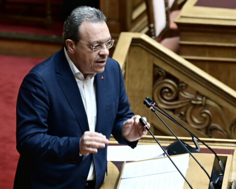 ΣΩΚΡΑΤΗΣ ΦΑΜΕΛΛΛΟΣ