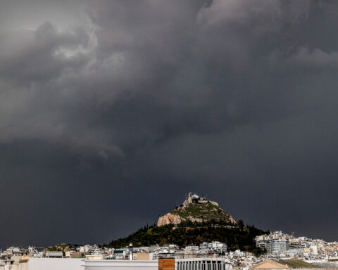 ΛΑΙΡΟΣ ΣΥΝΕΦΙΑ