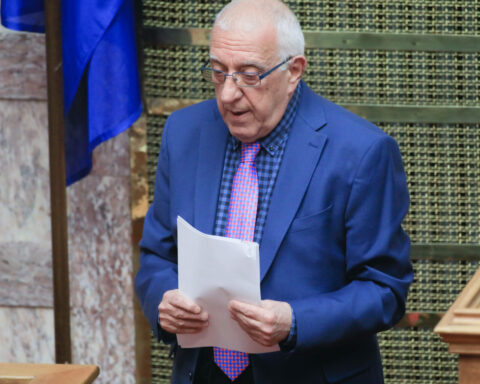Κακλαμάνης Βουλή