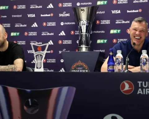 Final Four 2025: Η απάντηση του Σαρούνας Γιασικεβίτσιους στο parapolitika.gr και το ιστορικό "malaka" που έγινε viral!