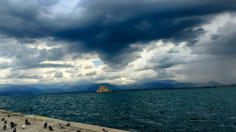 Κακοκαιρία INES: Σε ετοιμότητα η Πολιτική Προστασία - Οδηγίες για τους πολίτες