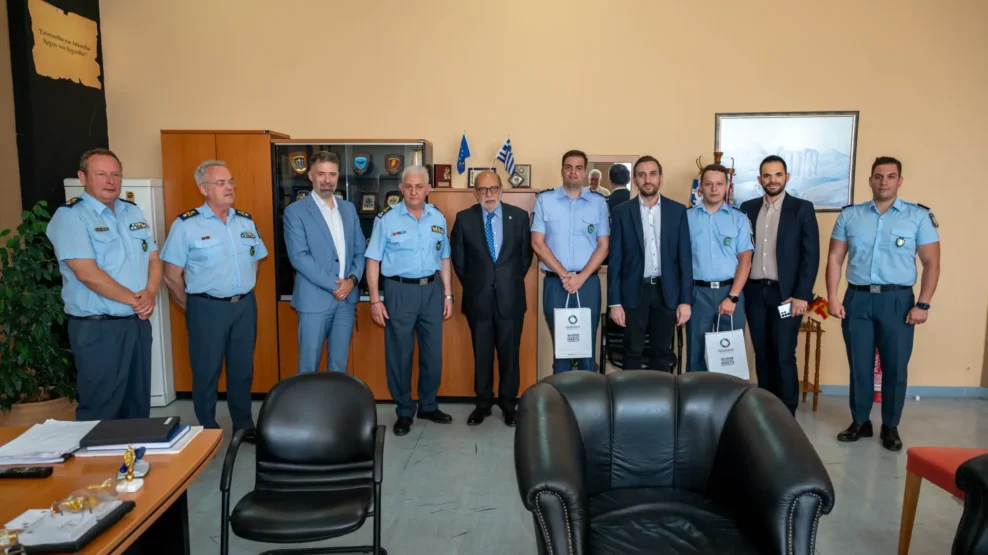 Βραβεία σε αριστούχους αστυνομικούς σπουδαστές από Globalsat και ΣΥΜΜΑΧΙΑ ΓΙΑ ΤΗΝ ΕΛΛΑΔΑ