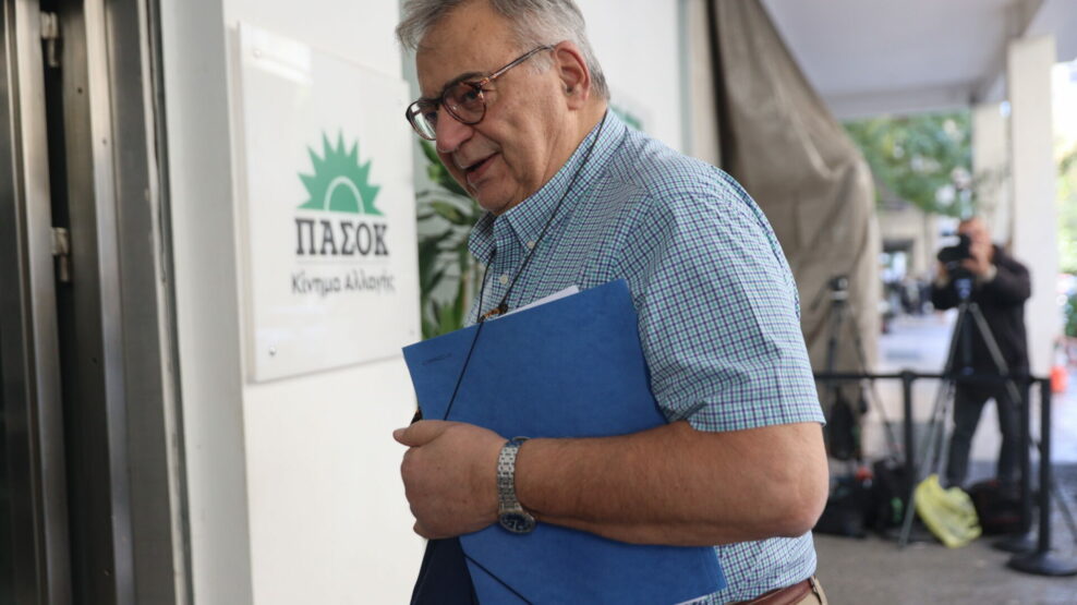 ΝΙΚΟΣ ΧΡΙΣΤΟΔΟΥΛΑΚΗΣ