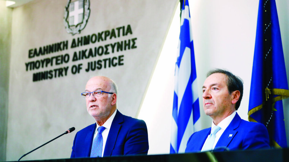 ΦΛΩΡΙΔΗΣ ΜΠΟΥΓΑΣ