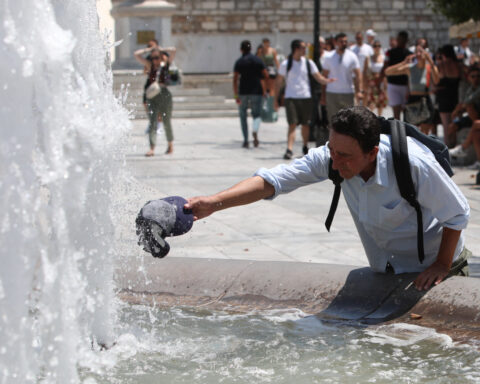 καιρός, ζέστη, καύσωνας διαρκείας