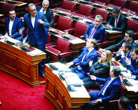 ΦΑΜΕΛΛΟΣ ΣΩΚΡΑΤΗΣ ΒΟΥΛΗ