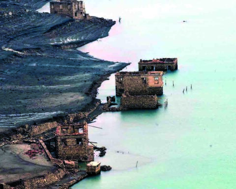 ΛΕΙΨΥΔΡΙΑ ΕΥΔΑΠ ΝΕΡΟ