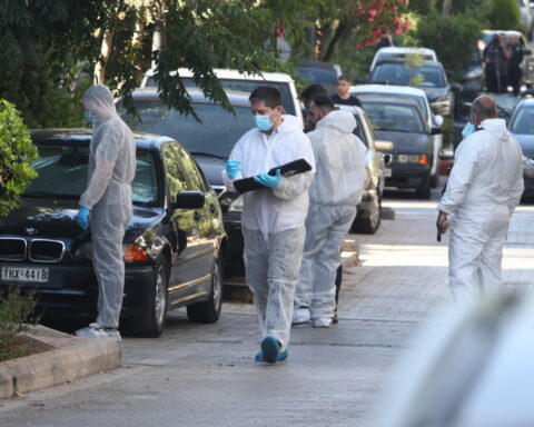 βόμβα στο σπίτι του Πρετεντέρη