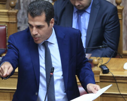 ΘΑΝΣΟ ΠΛΕΥΡΗΣ