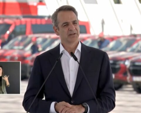 Live ομιλία Μητσοτάκη