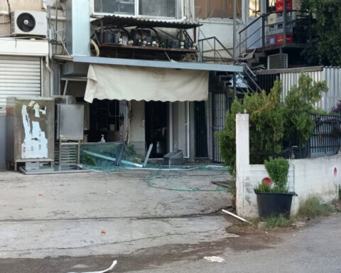 Έκρηξη σε ταβέρνα στο Μαρούσι - Δύο τραυματίες