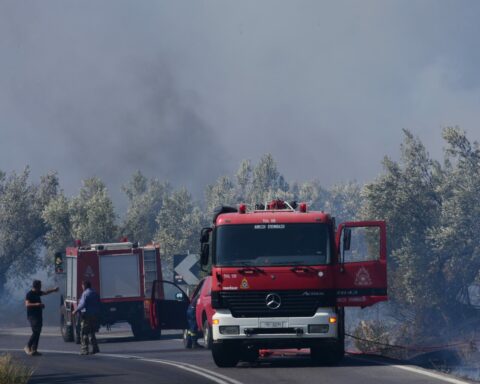 ΦΩΤΙΑ ΠΥΡΟΣΒΕΣΤΙΚΗ