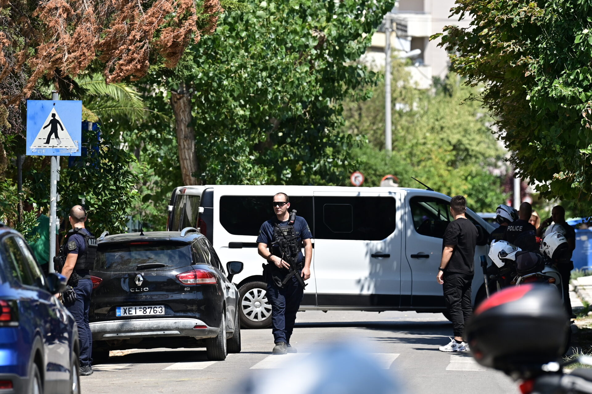 ΧΑΛΑΝΔΡΙ ΕΠΙΘΕΣΗ ΜΑΧΑΙΡΙ