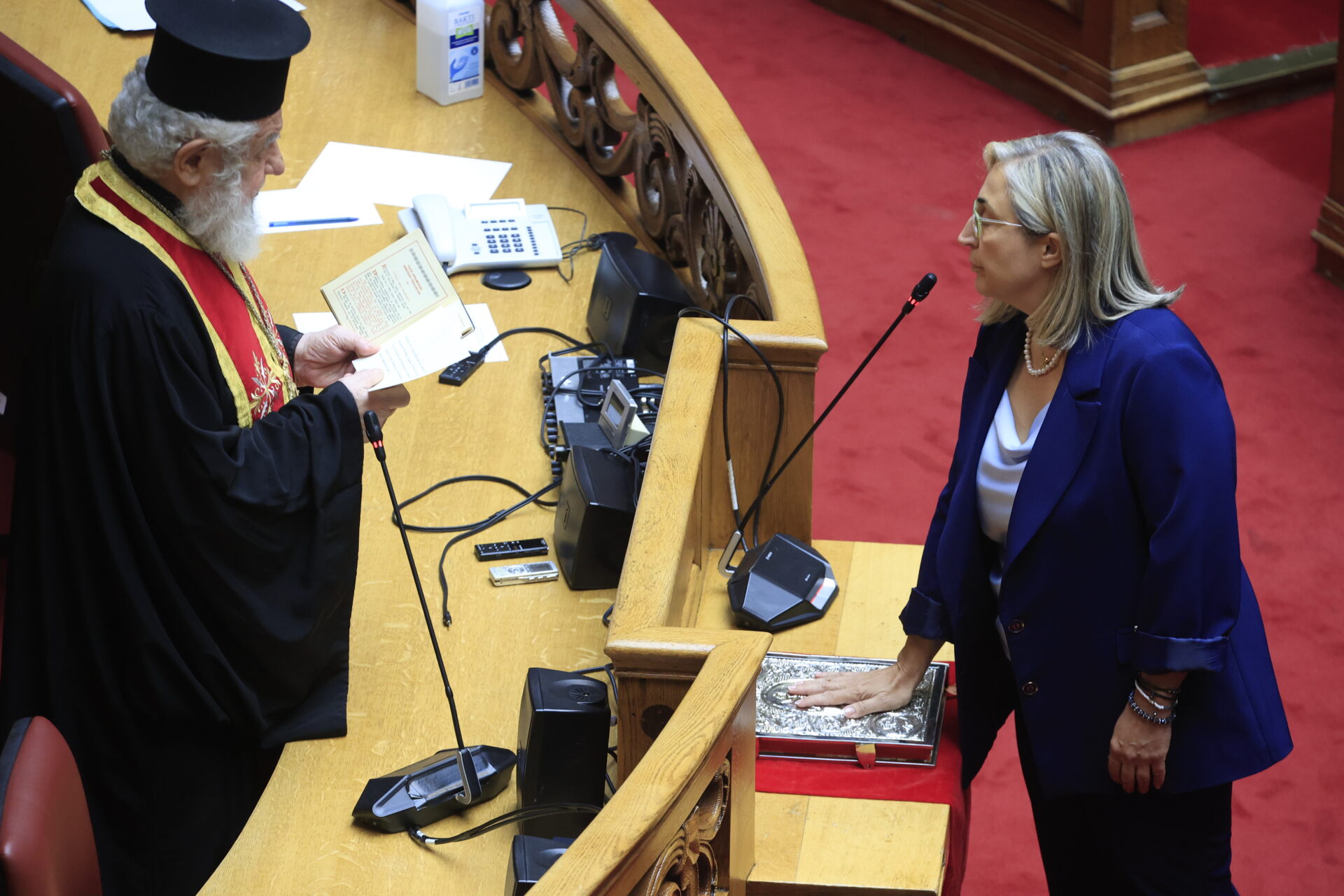 ΟΡΚΩΜΟΣΙΑ ΣΤΕΛΛΑ ΑΡΑΜΠΑΤΖΗ