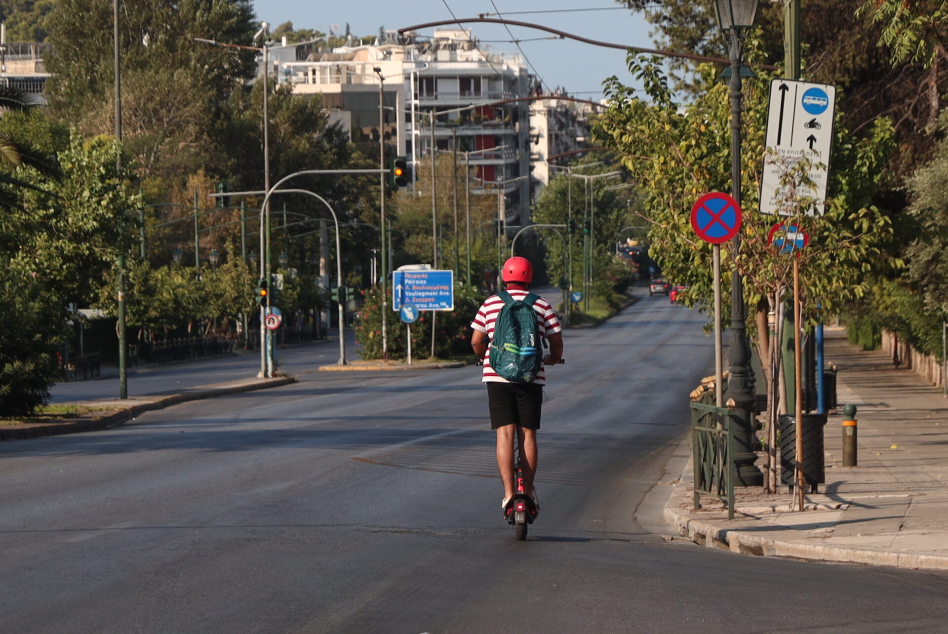 ΔΕΚΑΠΕΝΤΑΥΓΟΥΣΤΟΣ ΑΘΗΝΑ  