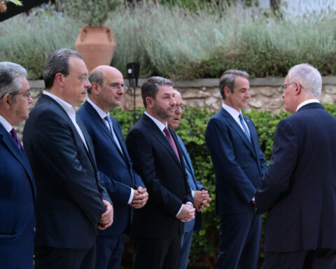 ΠΟΛΙΤΙΚΟΙ ΑΡΧΗΓΟΙ ΠΡΟΕΔΡΟΣ ΔΗΜΟΚΡΑΤΙΑΣ