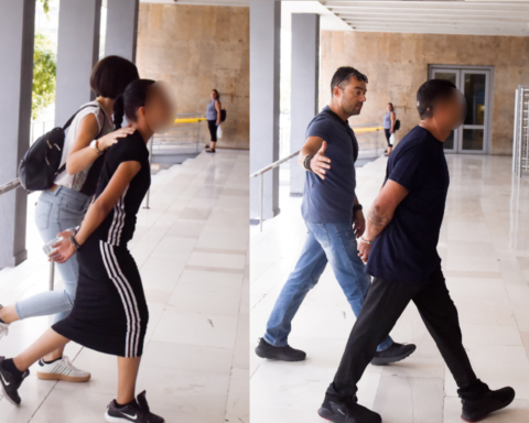 ΒΙΑΣΜΟΣ ΑΝΗΛΙΚΗΣ ΕΙΣΑΓΓΕΛΕΑΣ