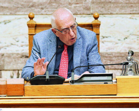 ΝΙΚΗΤΑΣ ΚΑΚΛΑΜΑΝΗΣ