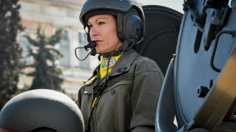 ΓΥΝΑΙΚΕΣ ΣΤΡΑΤΟΣ