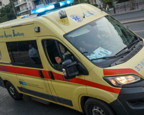 ΕΚΑΒ ΝΕΚΡΟΣ ΦΟΙΤΗΤΗΣ