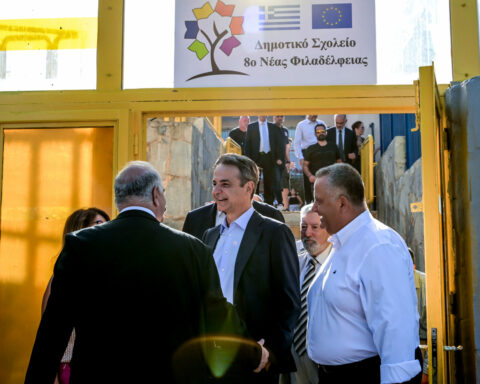 ΜΗΤΣΟΤΑΚΗΣ ΑΓΙΑΣΜΟΣ