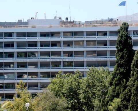 Ταμείο Ανάκαμψης και Ανθεκτικότητας: 4+1 αλήθειες από το Υπουργείο Οικονομικών