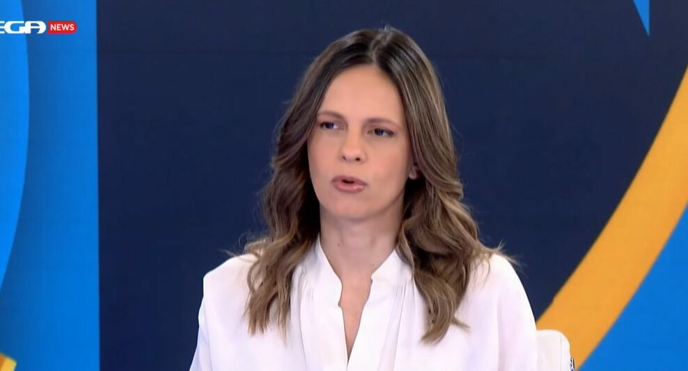Έφη Αχτσιόγλου
