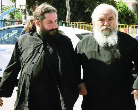 ΗΓΟΥΜΕΝΟΣ ΜΟΝΗ ΜΕΓΑΛΟΥ ΣΠΗΛΑΙΟΥ