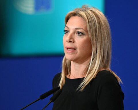 Καρυστιανού