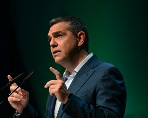 Επίθεση Τσίπρα