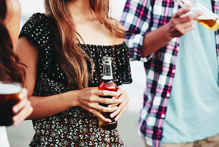 ΝΕΟΙ ΑΝΗΛΙΚΟΙ ΑΛΚΟΟΛ