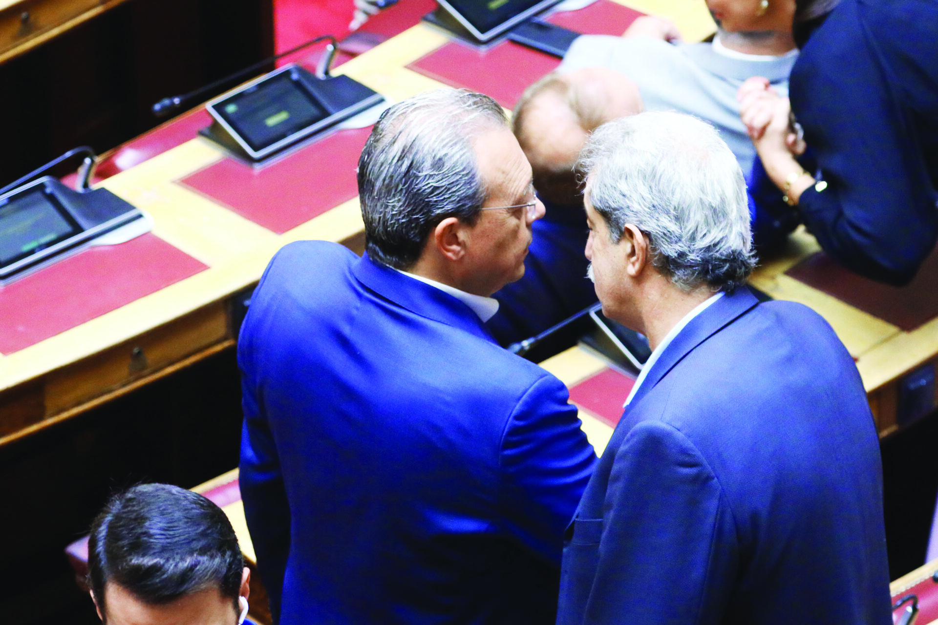 ΠΟΛΑΚΗΣ ΦΑΜΕΛΛΟΣ