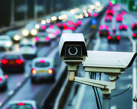 έξυπνες κάμερες στους δρόμους