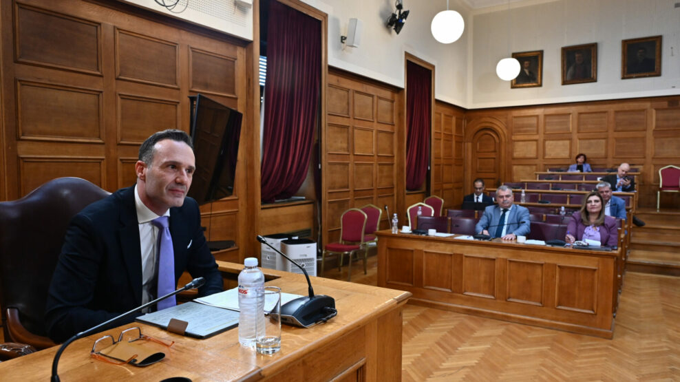 «Δεν γνωρίζω, δεν θυμάμαι, δεν είδα» – Η κατάθεση του Πέτρου Τζαβέλλα στην Εξεταστική για τον ΟΠΕΚΕΠΕ