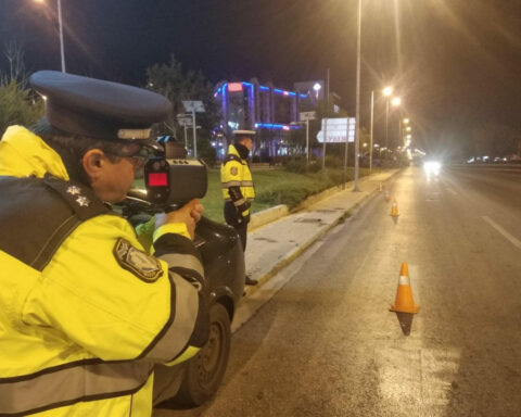 ΚΟΝΤΡΕΣ ΤΡΟΧΑΙΑ ΜΗΧΑΝΕΣ