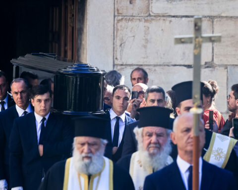 ΚΗΔΕΙΑ ΔΙΟΝΥΣΗ ΣΑΒΒΟΠΟΥΛΟΥ