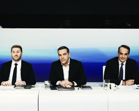 ΑΝΔΡΟΥΛΑΚΗΣ ΤΣΙΠΡΑΣ ΜΗΤΣΟΤΑΚΗΣ