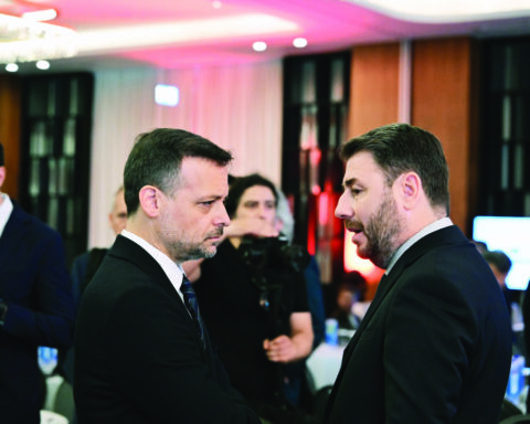 ΑΝΔΡΟΥΛΑΚΗΣ ΔΟΥΚΑΣ