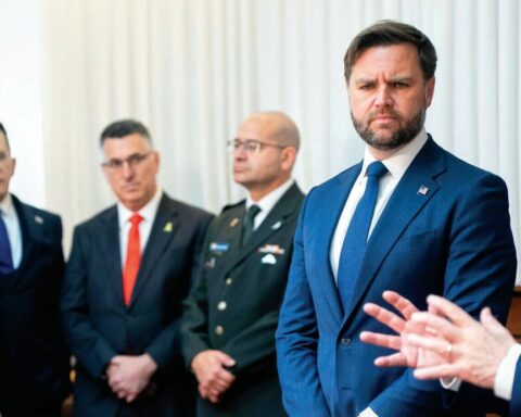ΒΑΝΣ ΝΕΤΑΝΙΑΧΟΥ