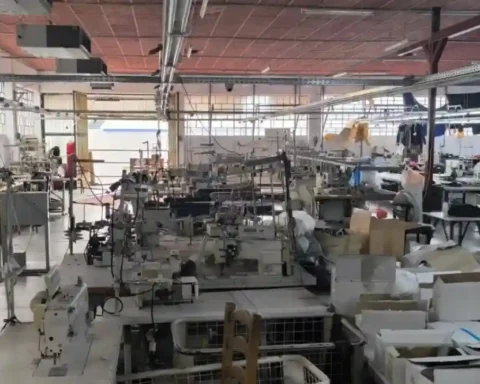 «Μαϊμού» εταιρείες ρούχων
