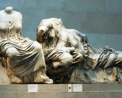 επιστροφής των Γλυπτών