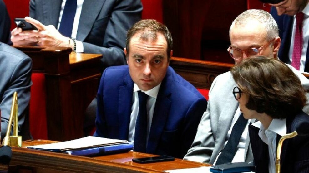 Λεκορνί